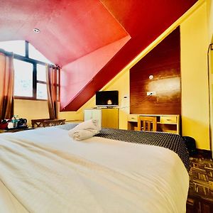 Executive Triple Room